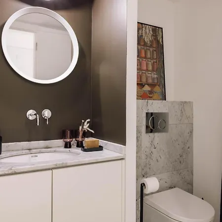 Djurab - 2 Bedrooms Duplex In Campo De Ourique *