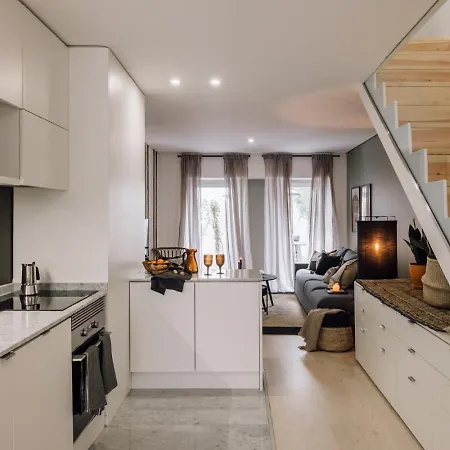 아파트 Djurab - 2 Bedrooms Duplex In Campo De Ourique *
